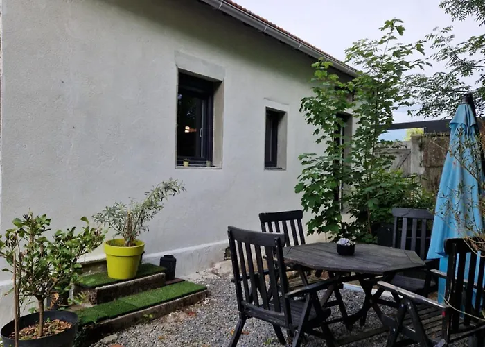 Ferienhaus Charmante Maisonnette *